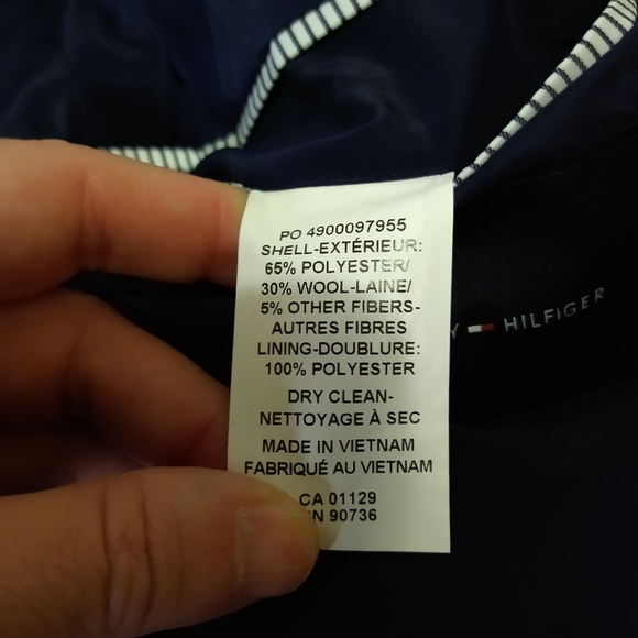 Tommy Hilfiger Addison "The Flex"Wool-Blend Modern-Fit Trench Coat - Picture 8 of 15